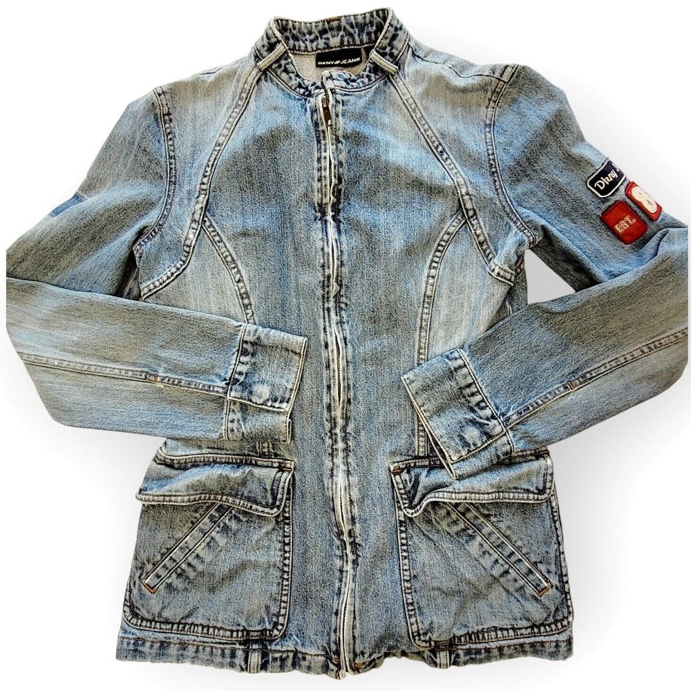 DKNY JEANS Women’s Distressed Denim Blue Jean Jacket Size Small